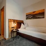 Nocleg ze śniadaniem Stadlhof 3*