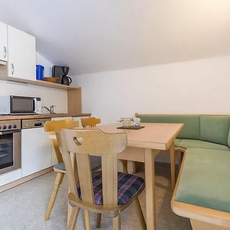 Stadlhof 住宿加早餐酒店 3*